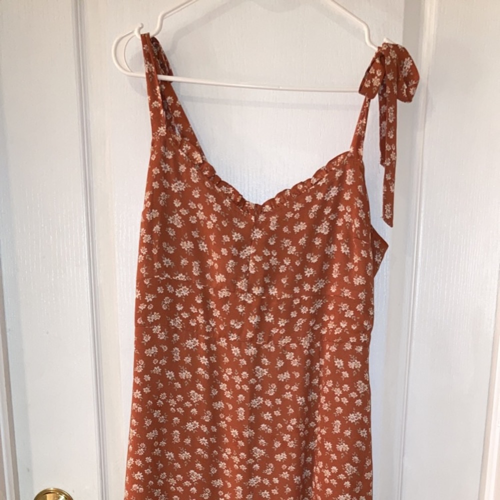 Abercrombie and Fitch midi floral dress